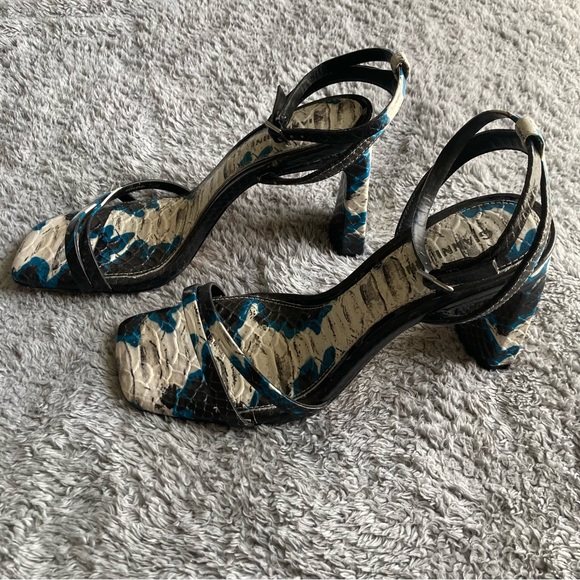 New Gianni Bini Womens Zarriah Block Heel Size 7.5 - Picture 2 of 4